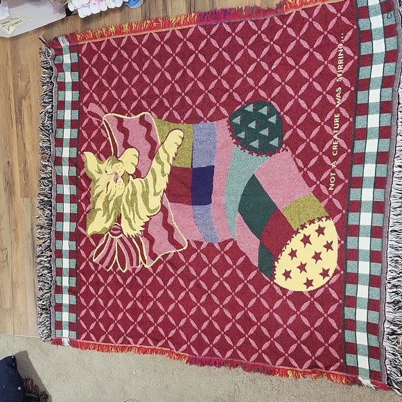 NOT A CREATURE WAS STIRRING Cat in Christmas Stocking Woven Blanket Throw - Picture 1 of 9